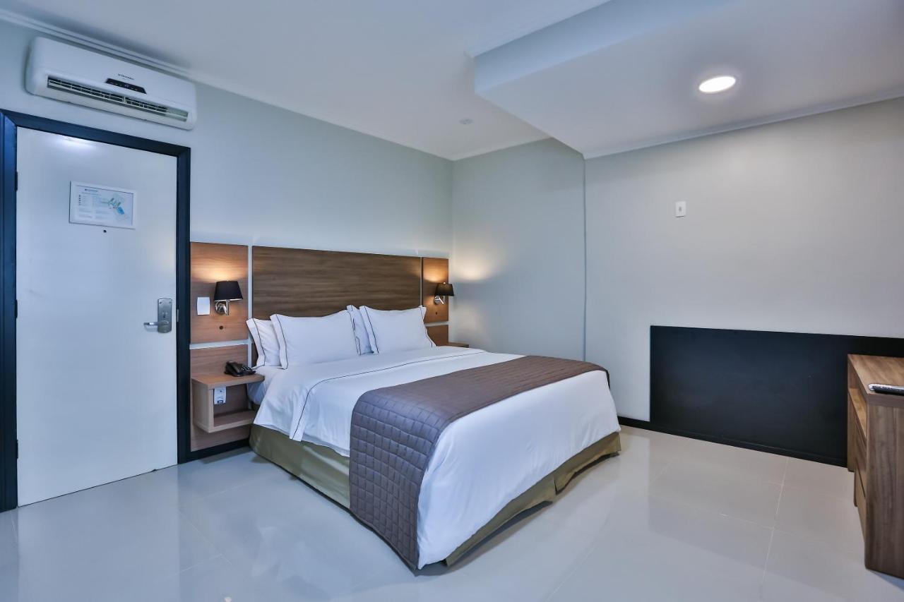 Wyndham Golden Foz Suites Foz do Iguaçu Dış mekan fotoğraf
