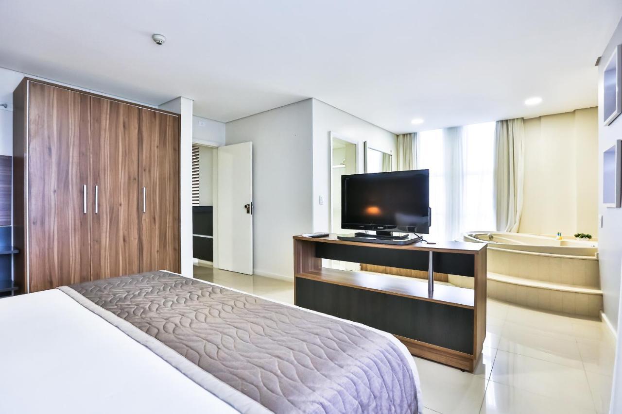 Wyndham Golden Foz Suites Foz do Iguaçu Dış mekan fotoğraf